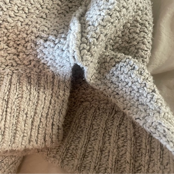 Free People grey chunky knit v neck 3/4 sleeve sweater size large - Picture 5 of 7